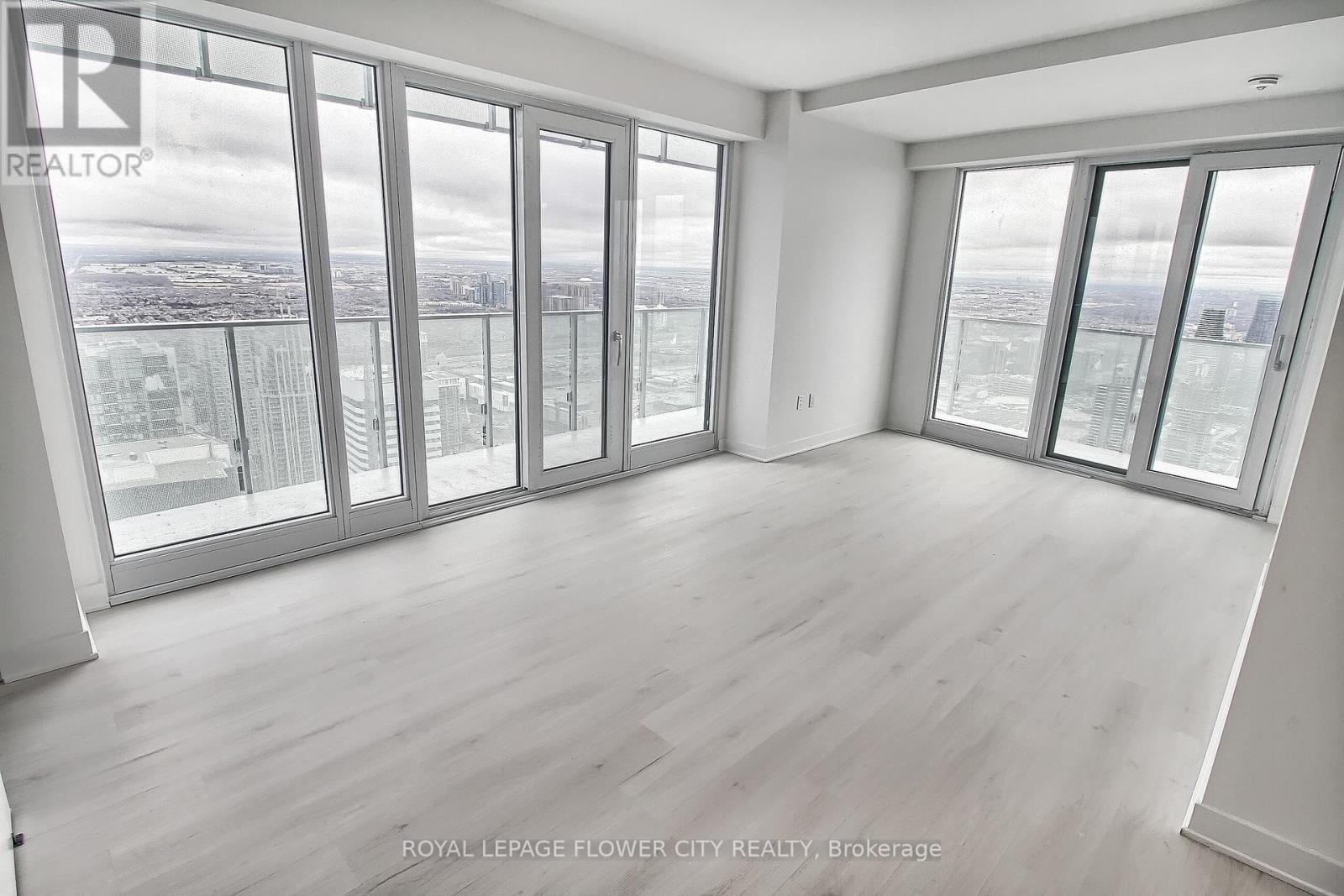 5704 - 3900 Confederation Parkway, Mississauga, Ontario  L5B 0M3 - Photo 19 - W12499808