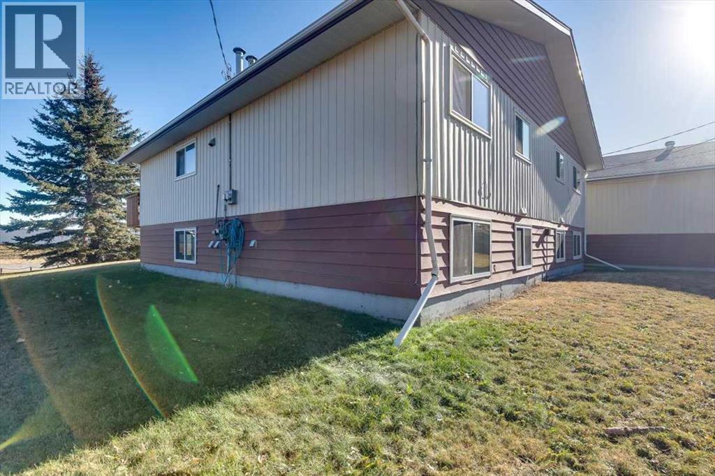 5418 And 5422 48 Avenue, Olds, Alberta  T4H 1G4 - Photo 46 - A2268282