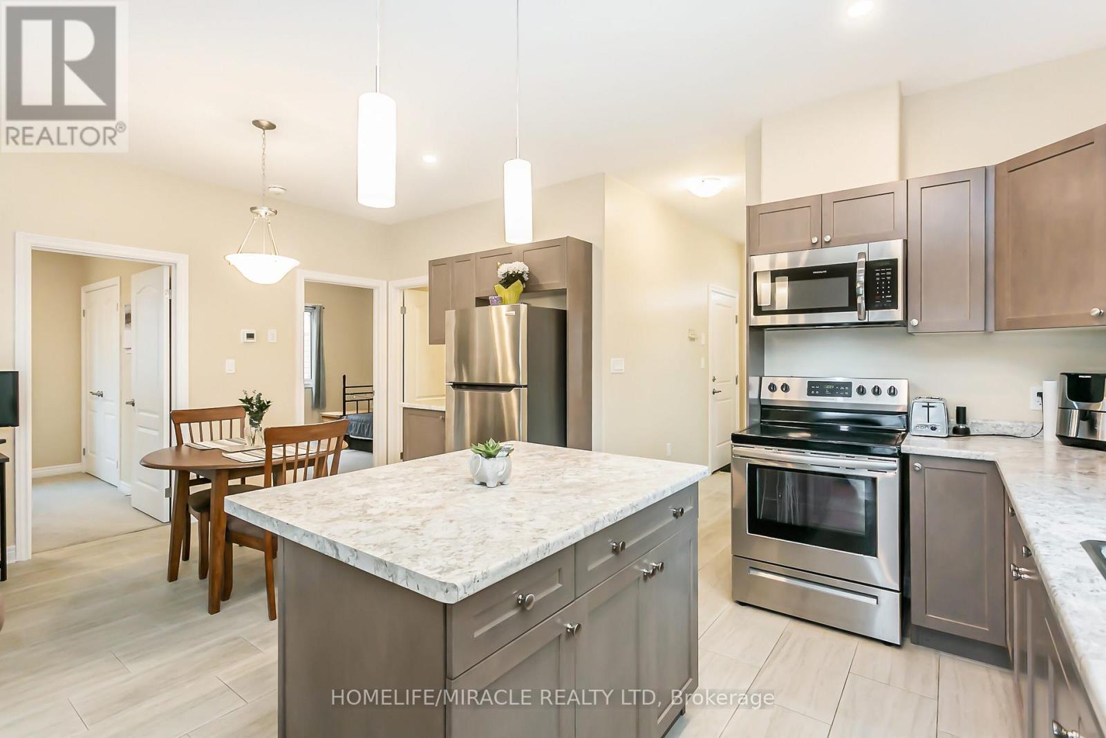 15 Tucker Street, Thorold (Hurricane/merrittville), Ontario  L2V 0G3 - Photo 20 - X12499824