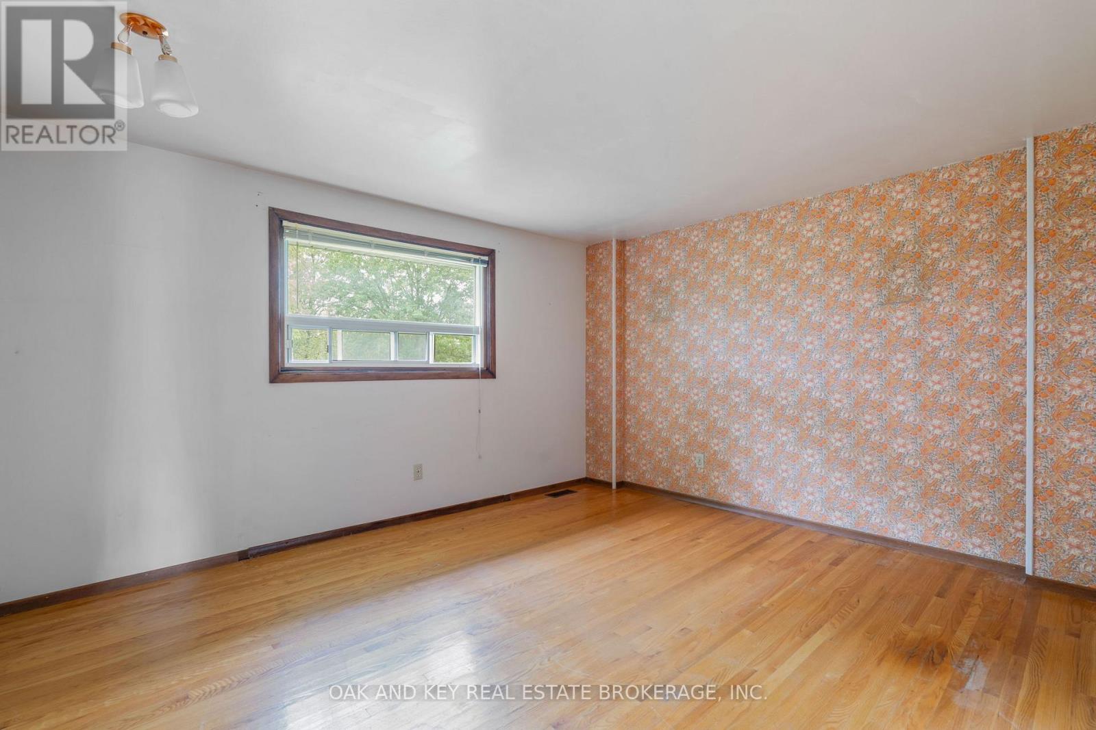 180 Belmont Drive, London South (South O), Ontario  N6J 2E5 - Photo 19 - X12499836