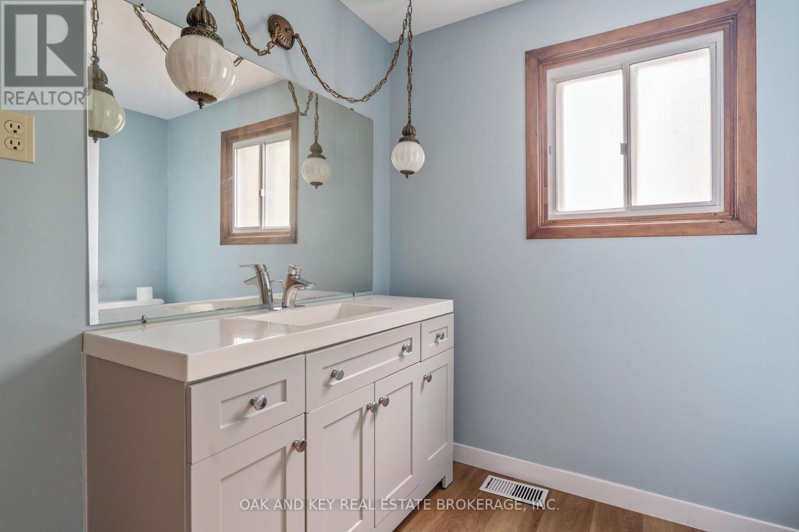 180 Belmont Drive, London South (South O), Ontario  N6J 2E5 - Photo 25 - X12499836