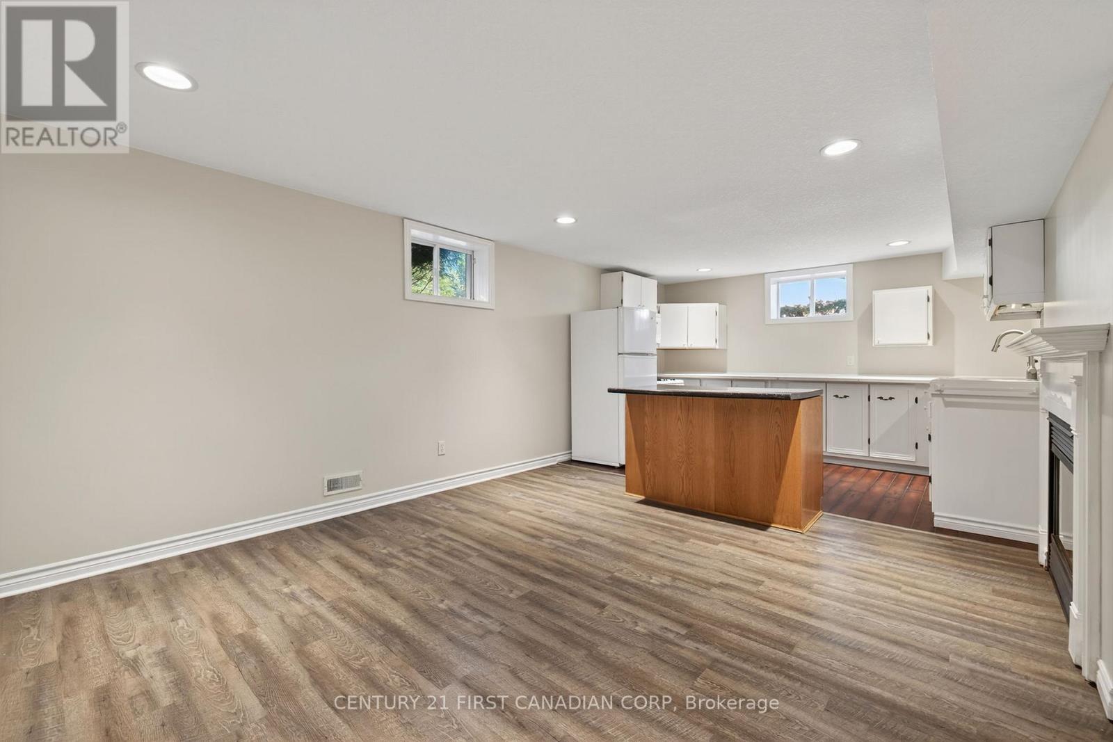 2616 Emerson Street, Strathroy-Caradoc, Ontario  N0L 1W0 - Photo 29 - X12499888