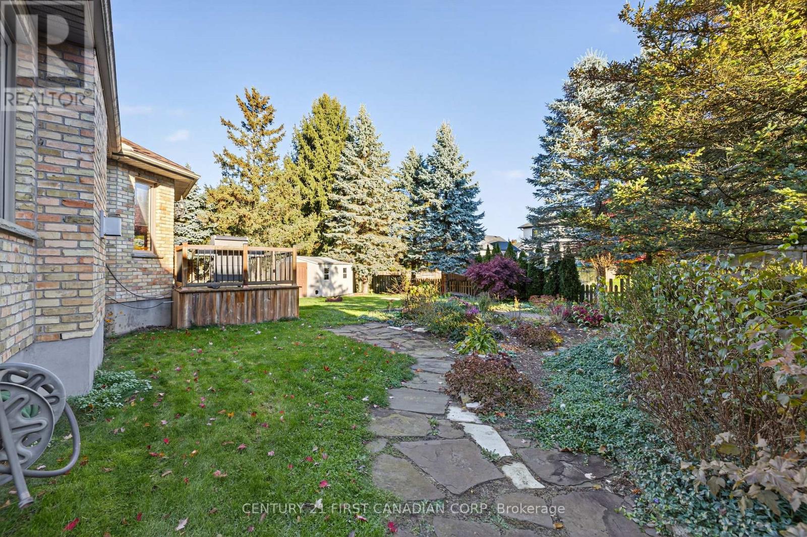2616 Emerson Street, Strathroy-Caradoc, Ontario  N0L 1W0 - Photo 43 - X12499888