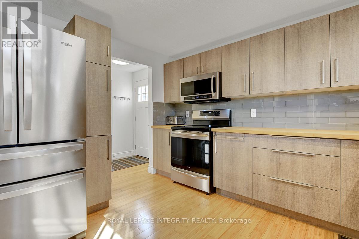 1142 Elmlea Drive, Ottawa, Ontario  K1J 6V9 - Photo 10 - X12499840