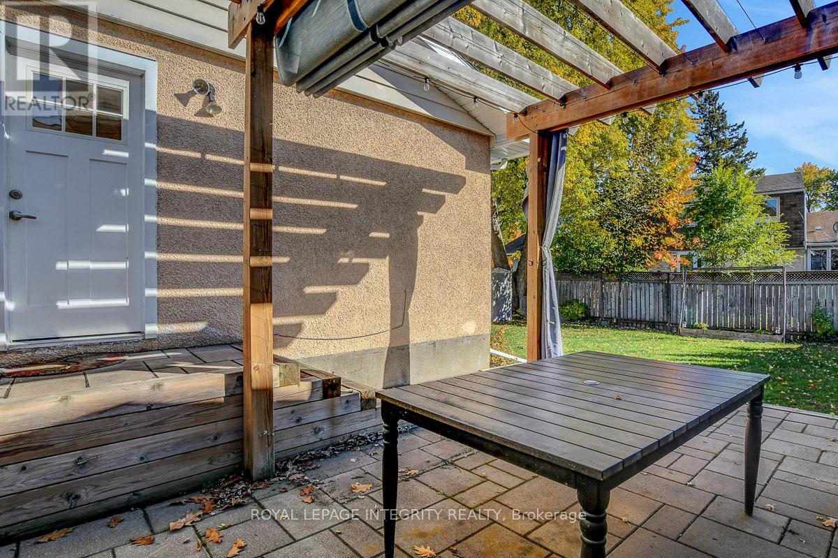 1142 Elmlea Drive, Ottawa, Ontario  K1J 6V9 - Photo 25 - X12499840