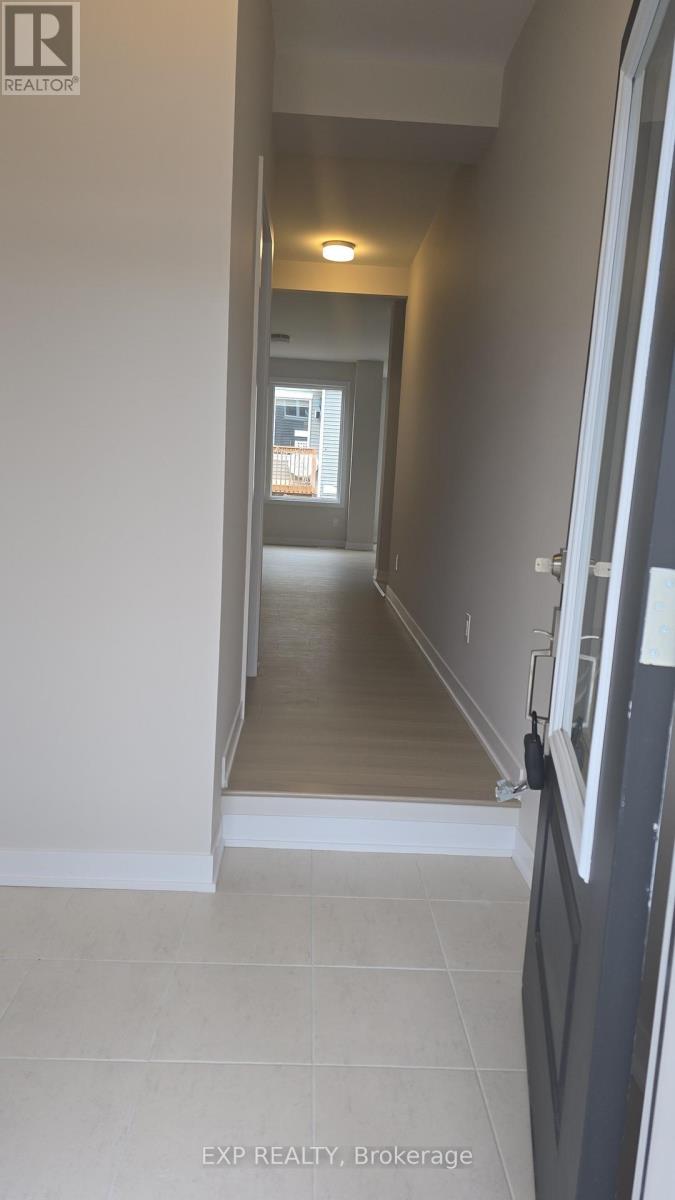 25 Pumice Place, Ottawa, Ontario  K2J 7H4 - Photo 3 - X12499872