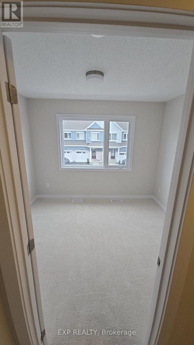 25 Pumice Place, Ottawa, Ontario  K2J 7H4 - Photo 9 - X12499872