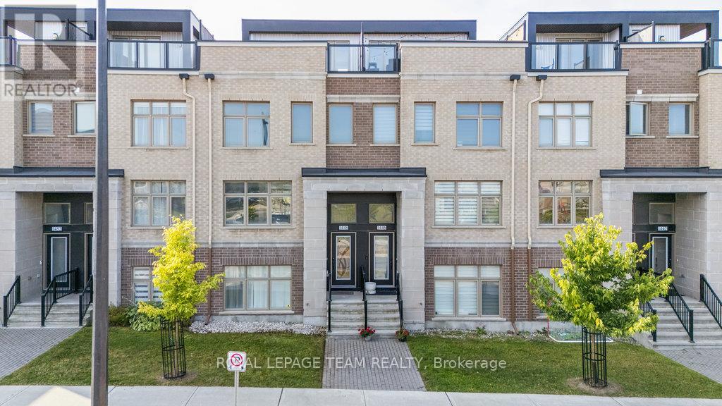 1448 HEMLOCK ROAD, Ottawa, Ontario