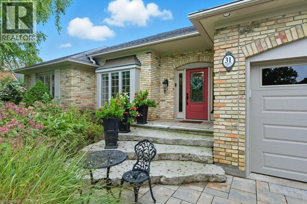 31 Acredale Drive, Carlisle, Ontario  L0R 1H0 - Photo 3 - 40768986