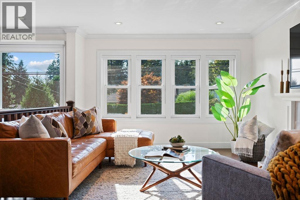 814 Plymouth Drive, North Vancouver, British Columbia  V7H 2H7 - Photo 7 - R3058009