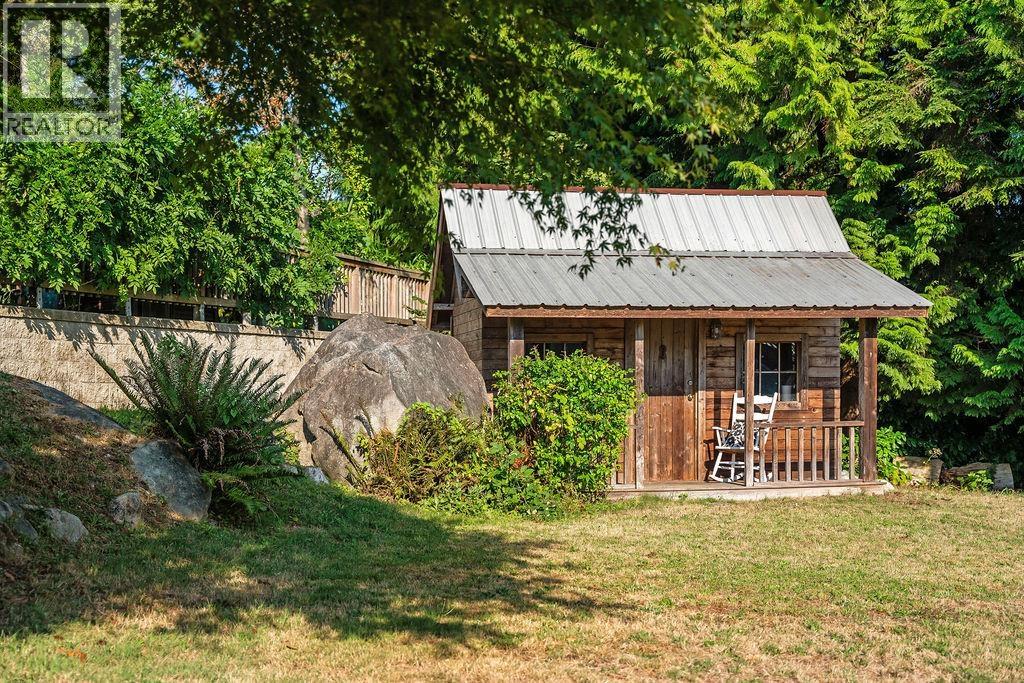 814 Plymouth Drive, North Vancouver, British Columbia  V7H 2H7 - Photo 14 - R3058009