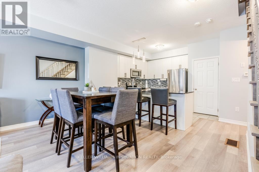 4 Dunsley Way, Whitby, Ontario  L1N 0L5 - Photo 3 - E12499852