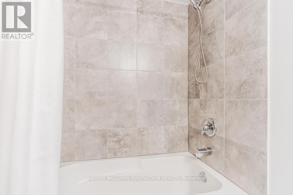 4 Dunsley Way, Whitby, Ontario  L1N 0L5 - Photo 34 - E12499852