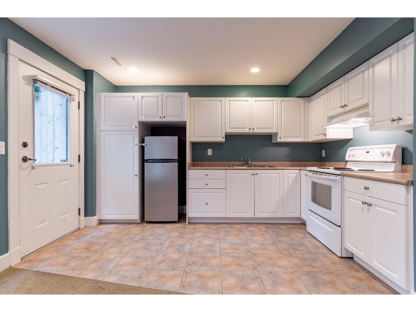 3428 150b Street, Surrey, British Columbia  V3Z 0Z3 - Photo 29 - R3063551