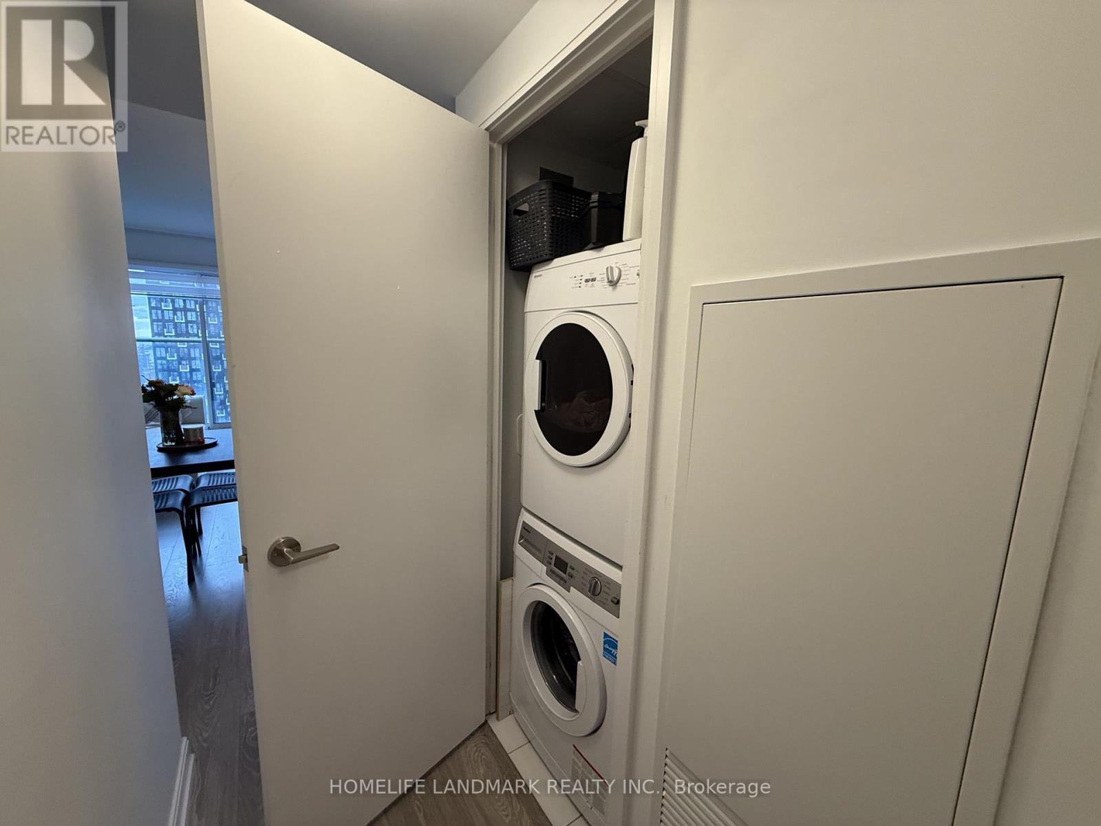 2708 - 181 Dundas Street E, Toronto, Ontario  M5A 0N5 - Photo 14 - C12472035