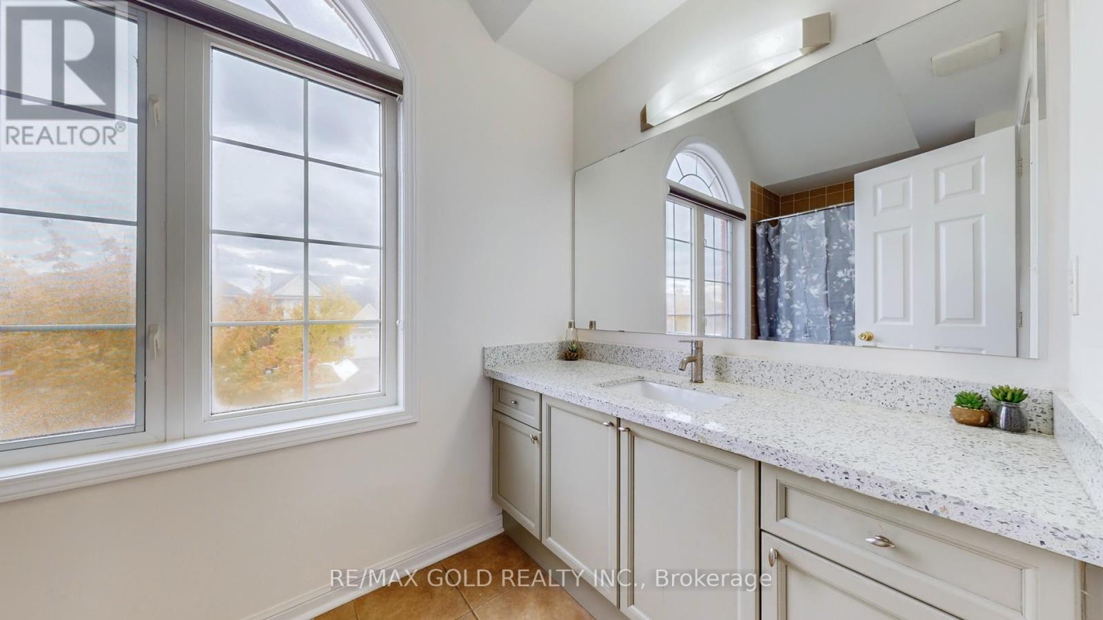 7 Chudleigh Avenue, Brampton (Credit Valley), Ontario  L6X 0N1 - Photo 29 - W12499090