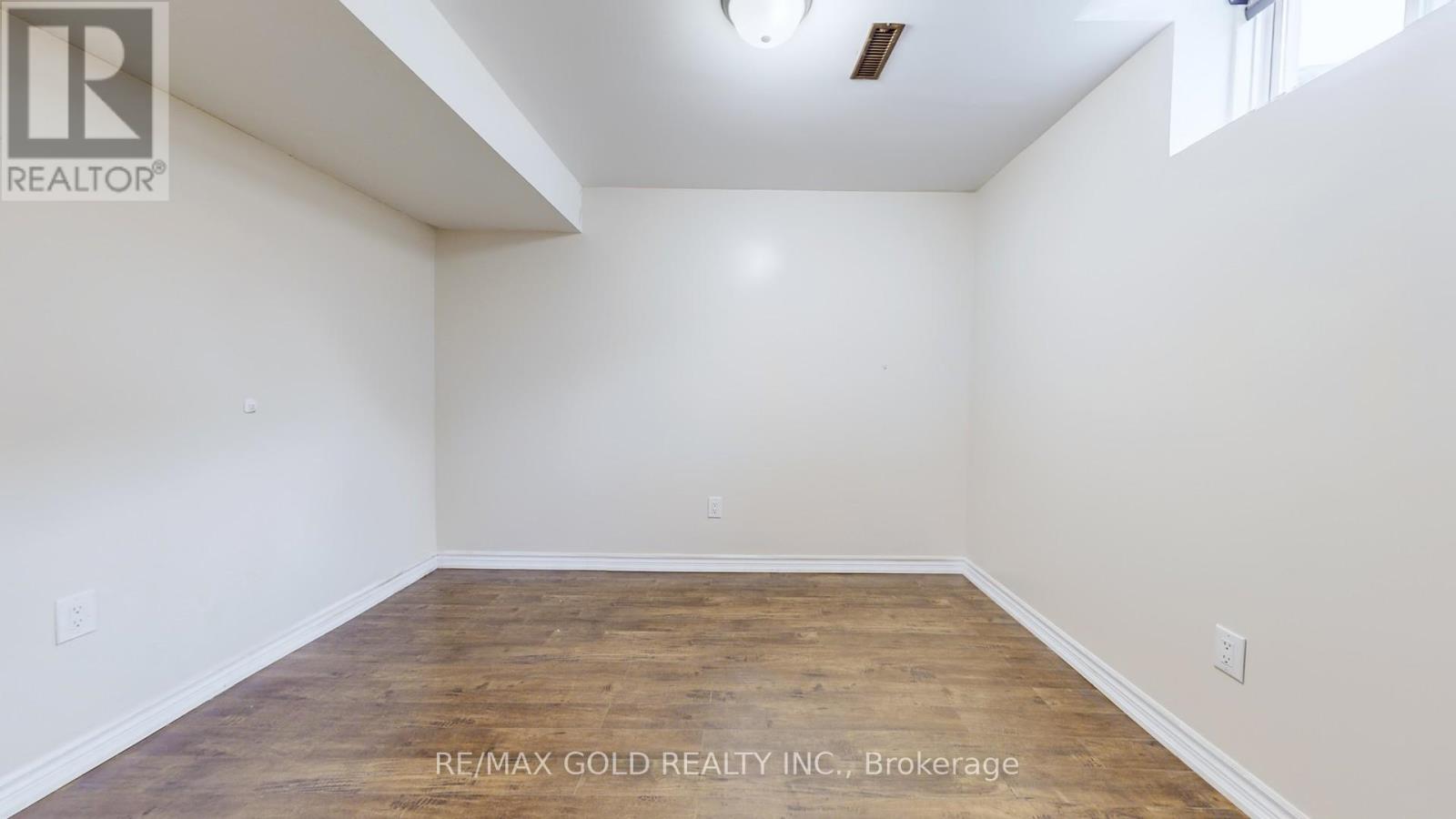 7 Chudleigh Avenue, Brampton (Credit Valley), Ontario  L6X 0N1 - Photo 32 - W12499090