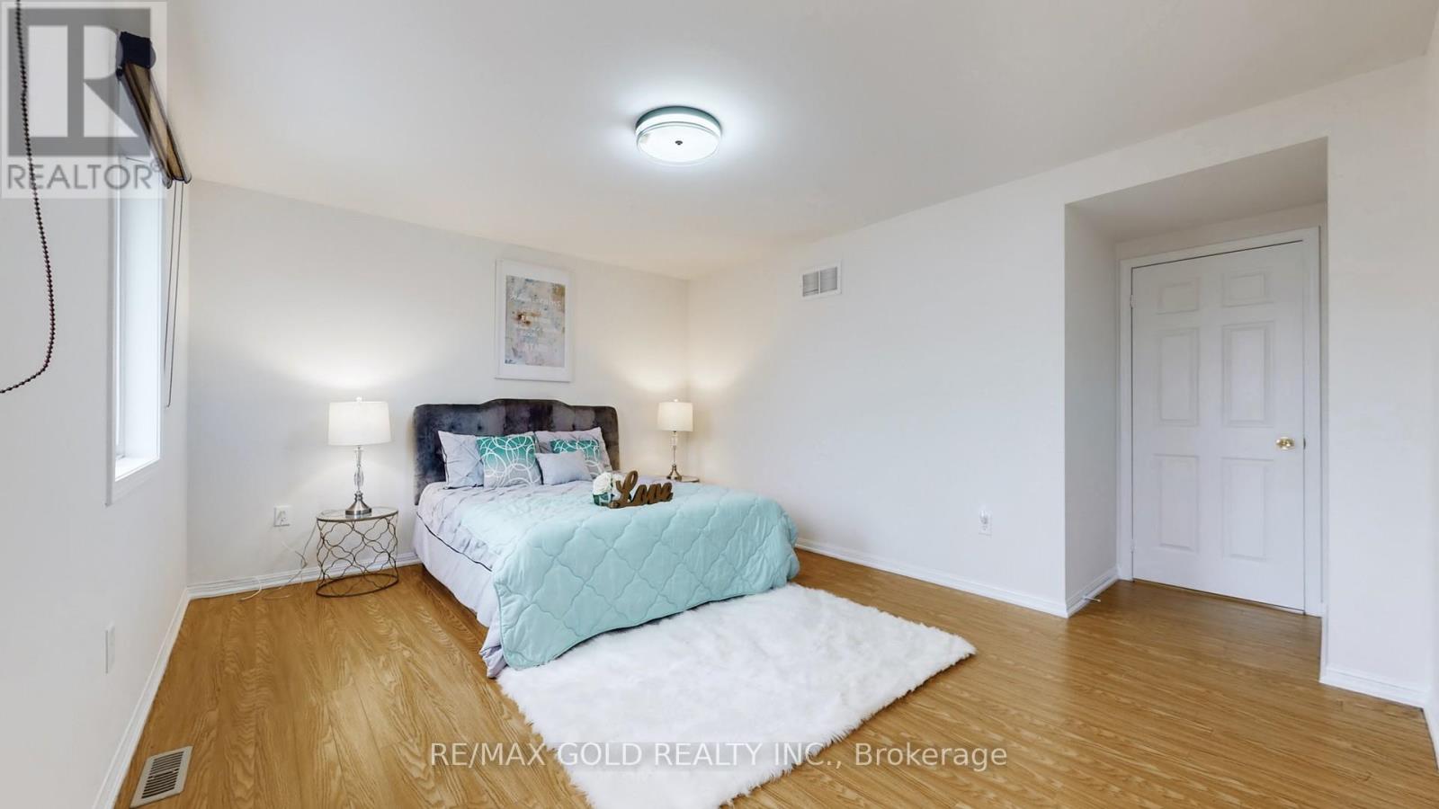 7 Chudleigh Avenue, Brampton (Credit Valley), Ontario  L6X 0N1 - Photo 21 - W12499090