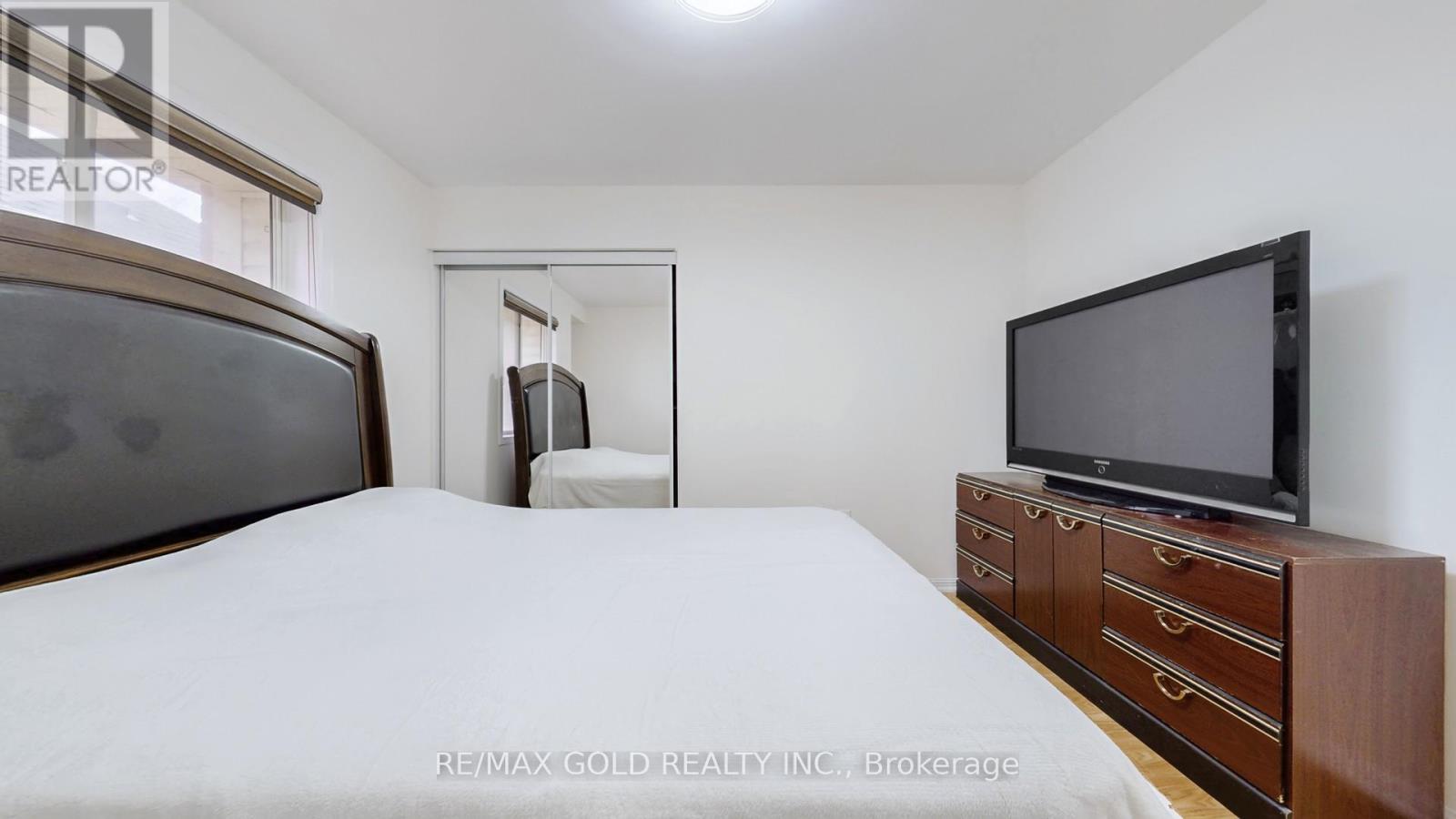 7 Chudleigh Avenue, Brampton (Credit Valley), Ontario  L6X 0N1 - Photo 26 - W12499090