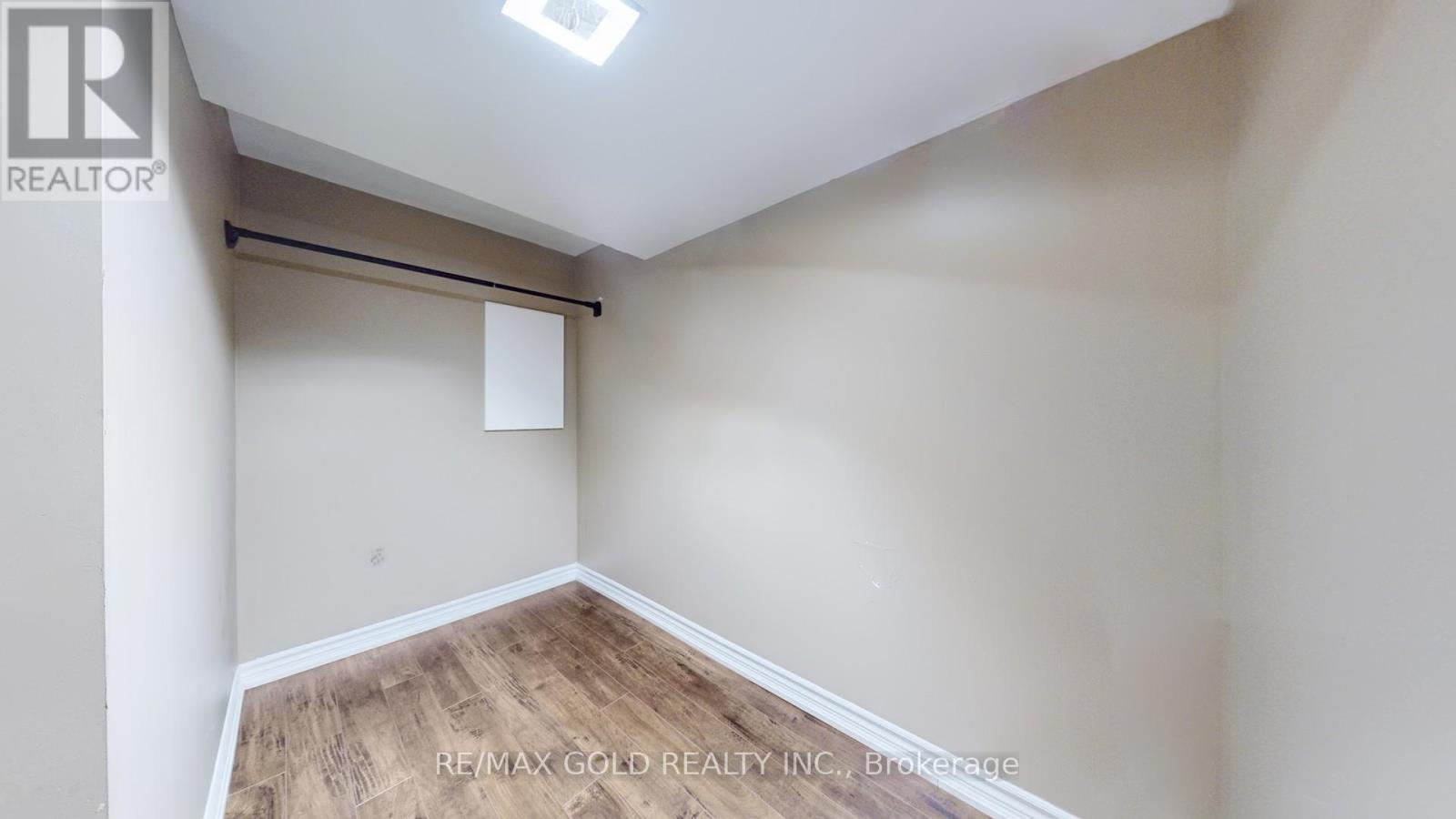 7 Chudleigh Avenue, Brampton (Credit Valley), Ontario  L6X 0N1 - Photo 34 - W12499090