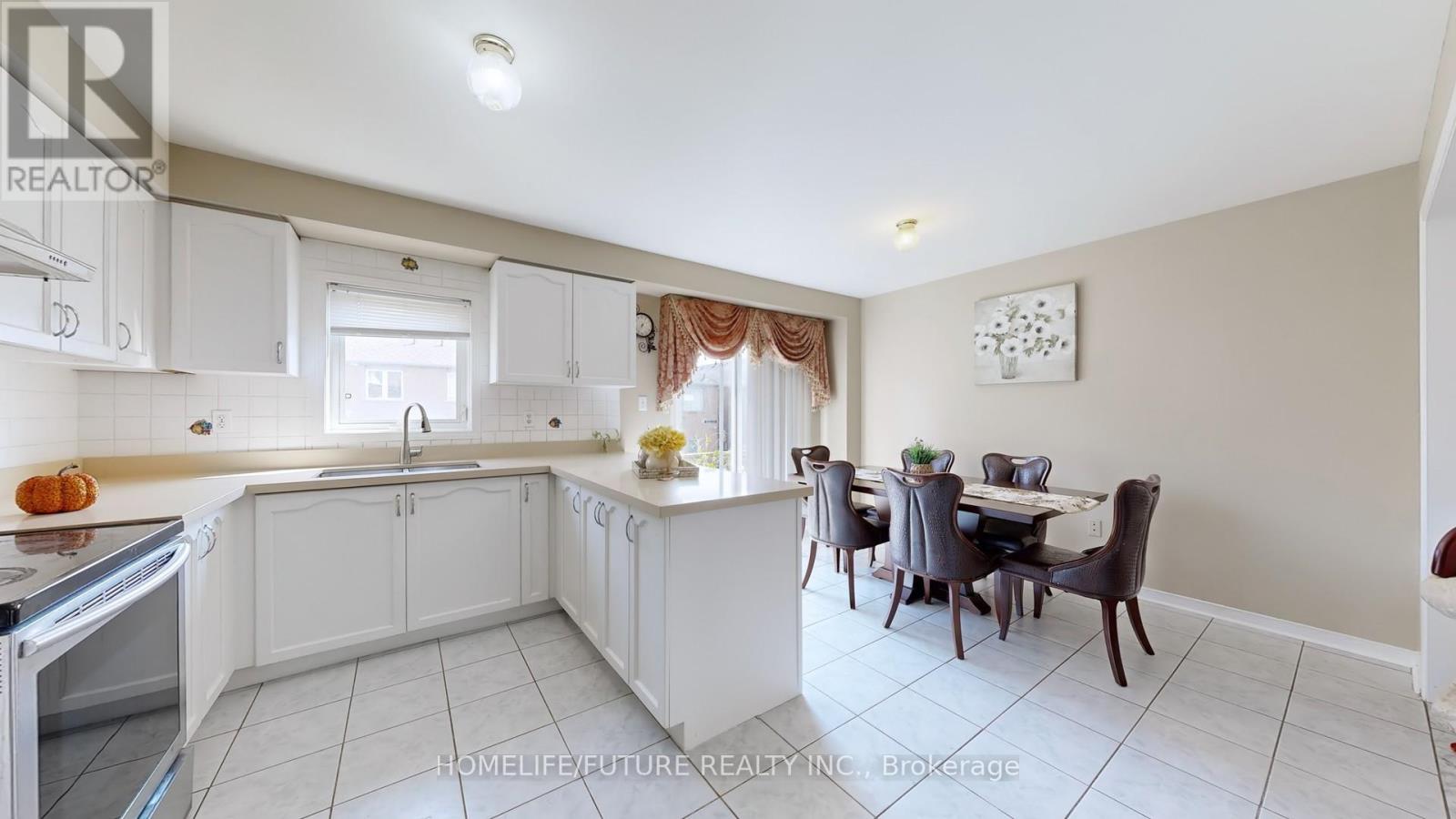 19 Charles Brown Road, Markham, Ontario  L3S 4T3 - Photo 11 - N12499874