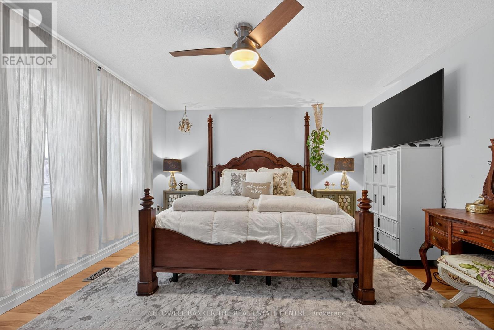 136 Violet Street, Barrie, Ontario  L4N 9M7 - Photo 13 - S12499838