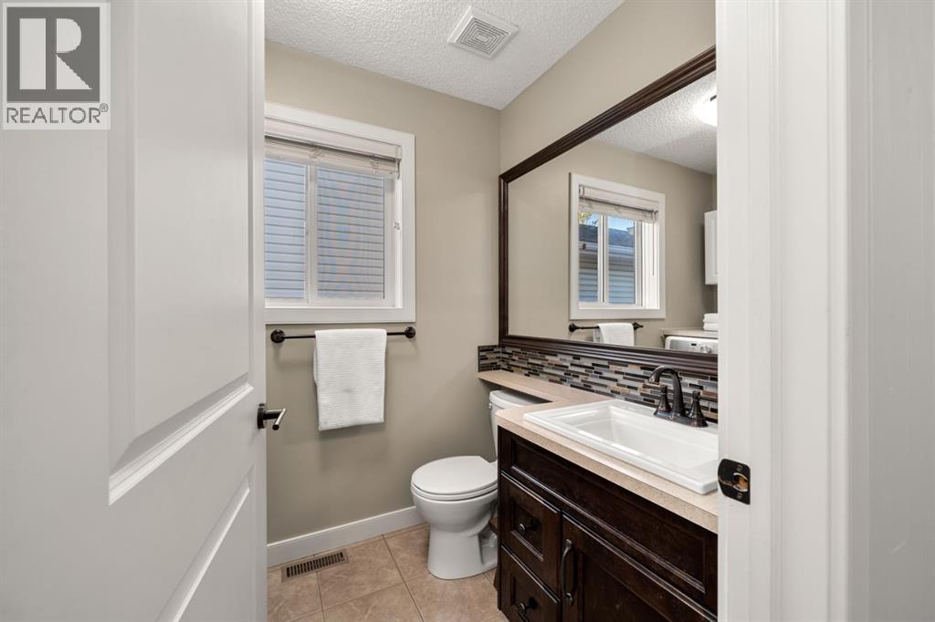 158 River Rock Crescent Se, Calgary, Alberta  T2C 4J2 - Photo 8 - A2266423