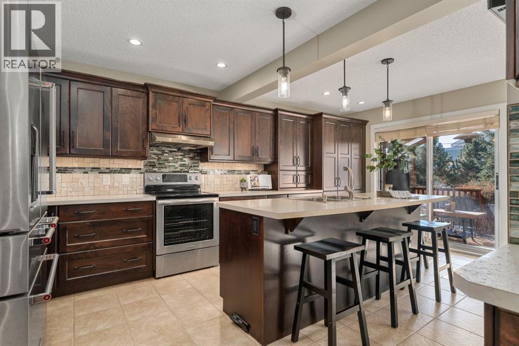 158 River Rock Crescent Se, Calgary, Alberta  T2C 4J2 - Photo 2 - A2266423