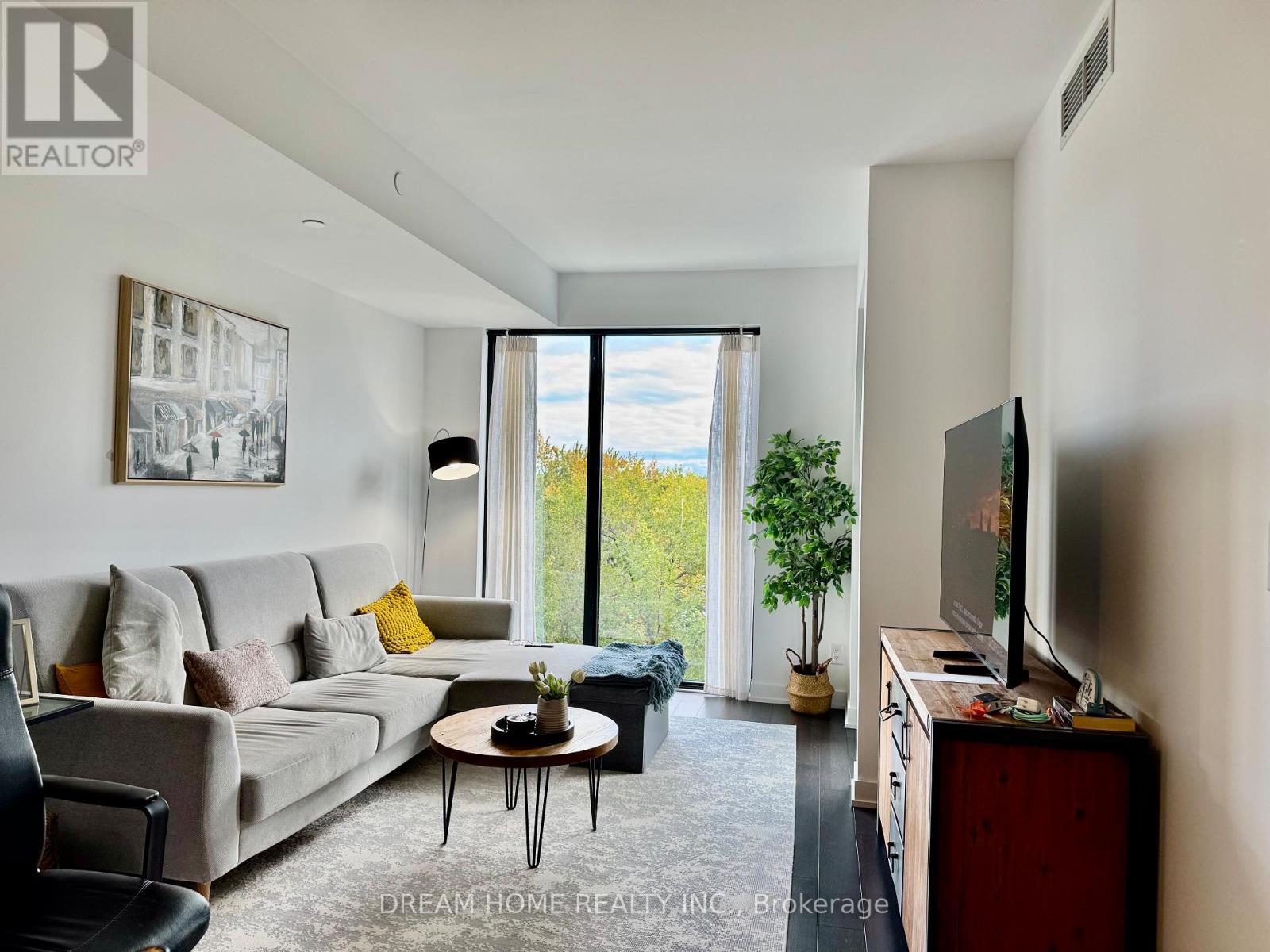 627 - 2799 KINGSTON ROAD, Toronto, Ontario