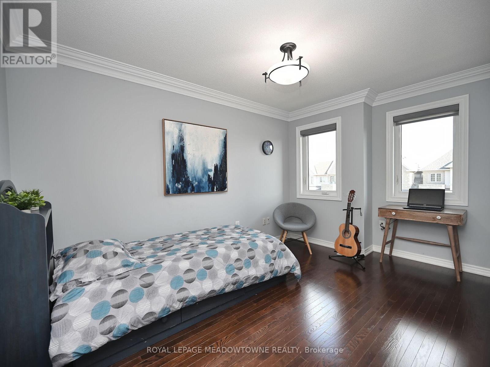 2378 Wasaga Drive, Oakville, Ontario  L6H 0B7 - Photo 35 - W12497386