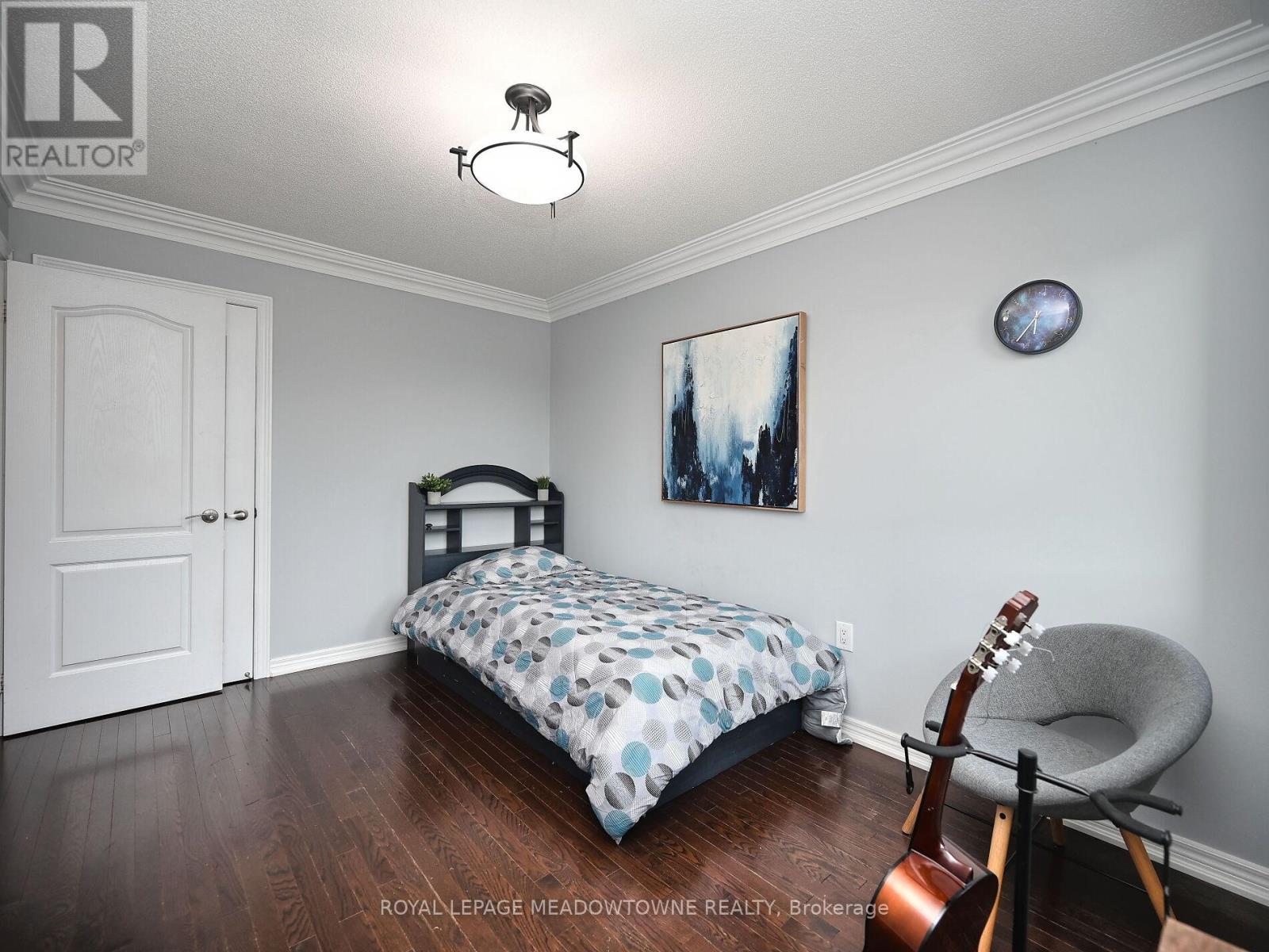 2378 Wasaga Drive, Oakville, Ontario  L6H 0B7 - Photo 36 - W12497386