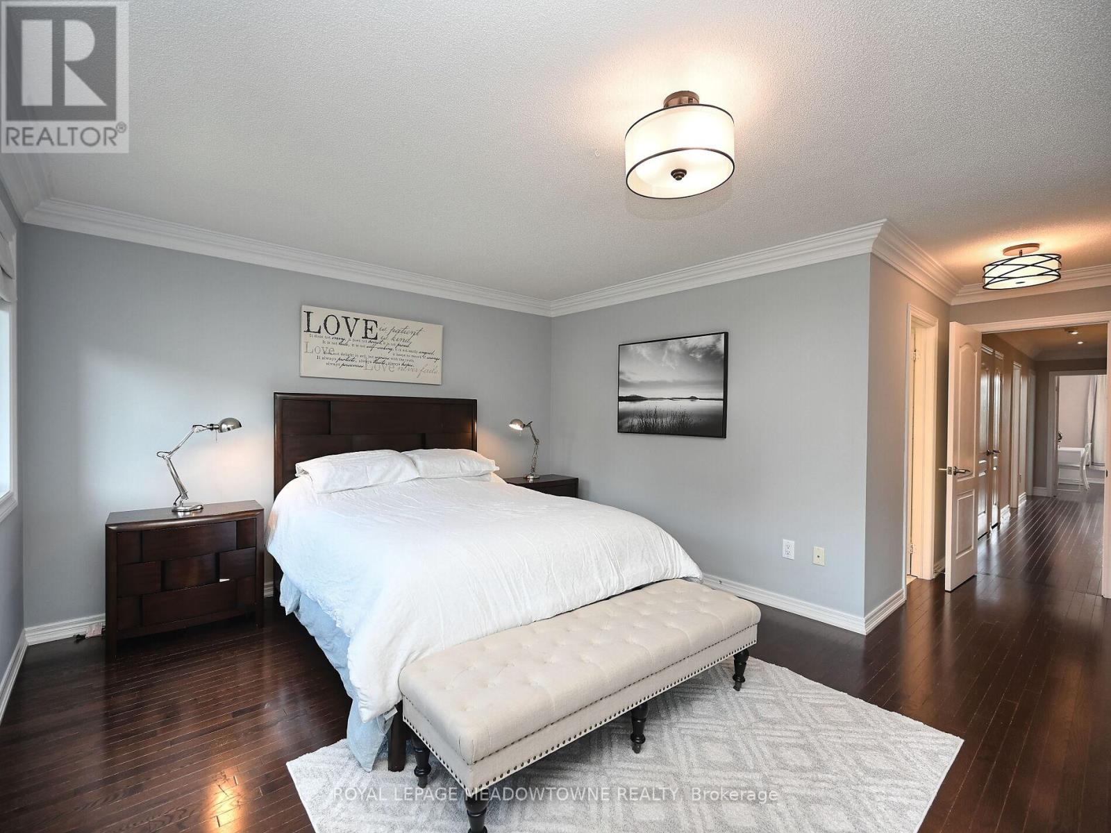 2378 Wasaga Drive, Oakville, Ontario  L6H 0B7 - Photo 29 - W12497386