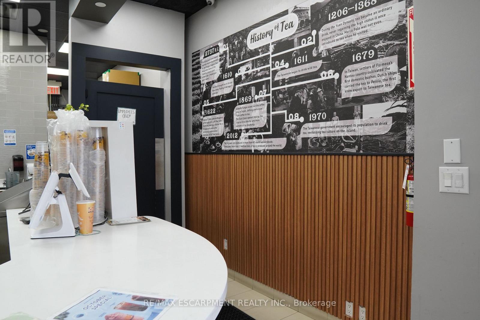 94 Bridgeport Road, Waterloo, Ontario  N2J 2J9 - Photo 8 - X12499844