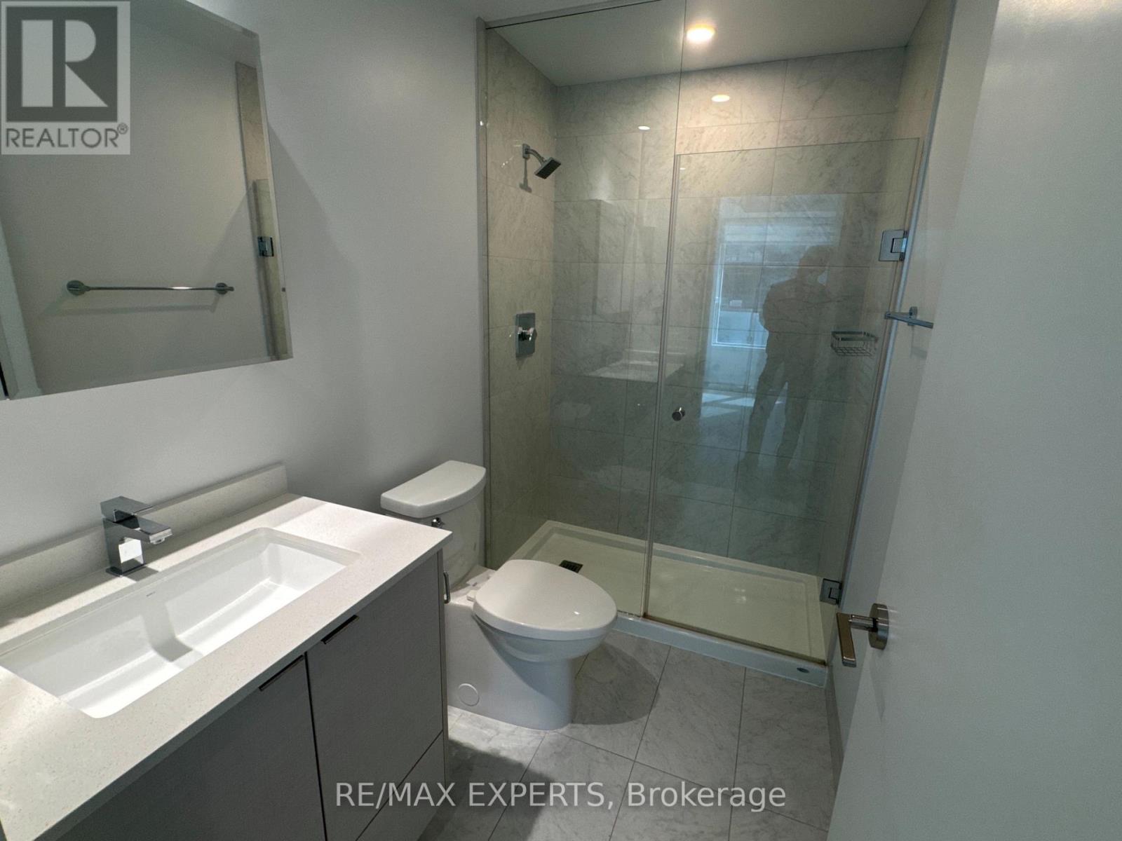 2211 - 1926 Lake Shore Boulevard W, Toronto, Ontario  M6S 1A1 - Photo 26 - W12488198