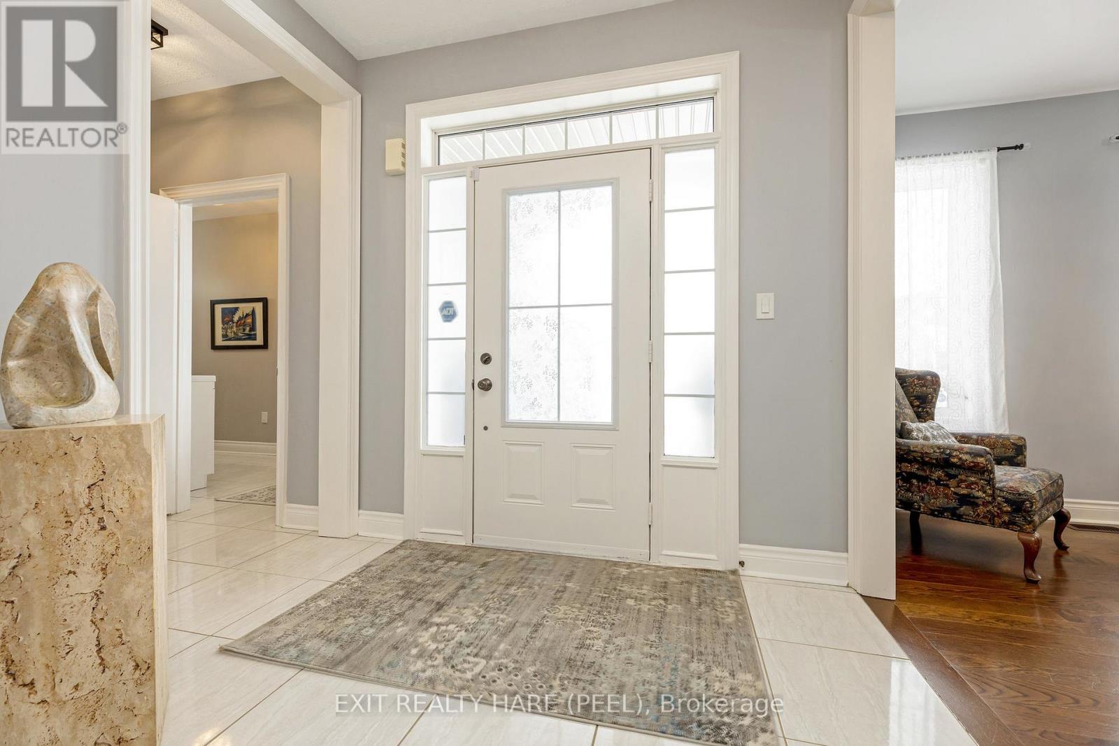 17 Anderson Avenue, Mono, Ontario  L9W 6W6 - Photo 8 - X12460070