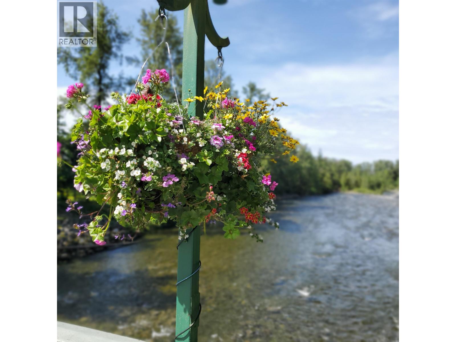 1006 2016 Fullerton Avenue, North Vancouver, British Columbia  V7P 3E6 - Photo 5 - R3063834