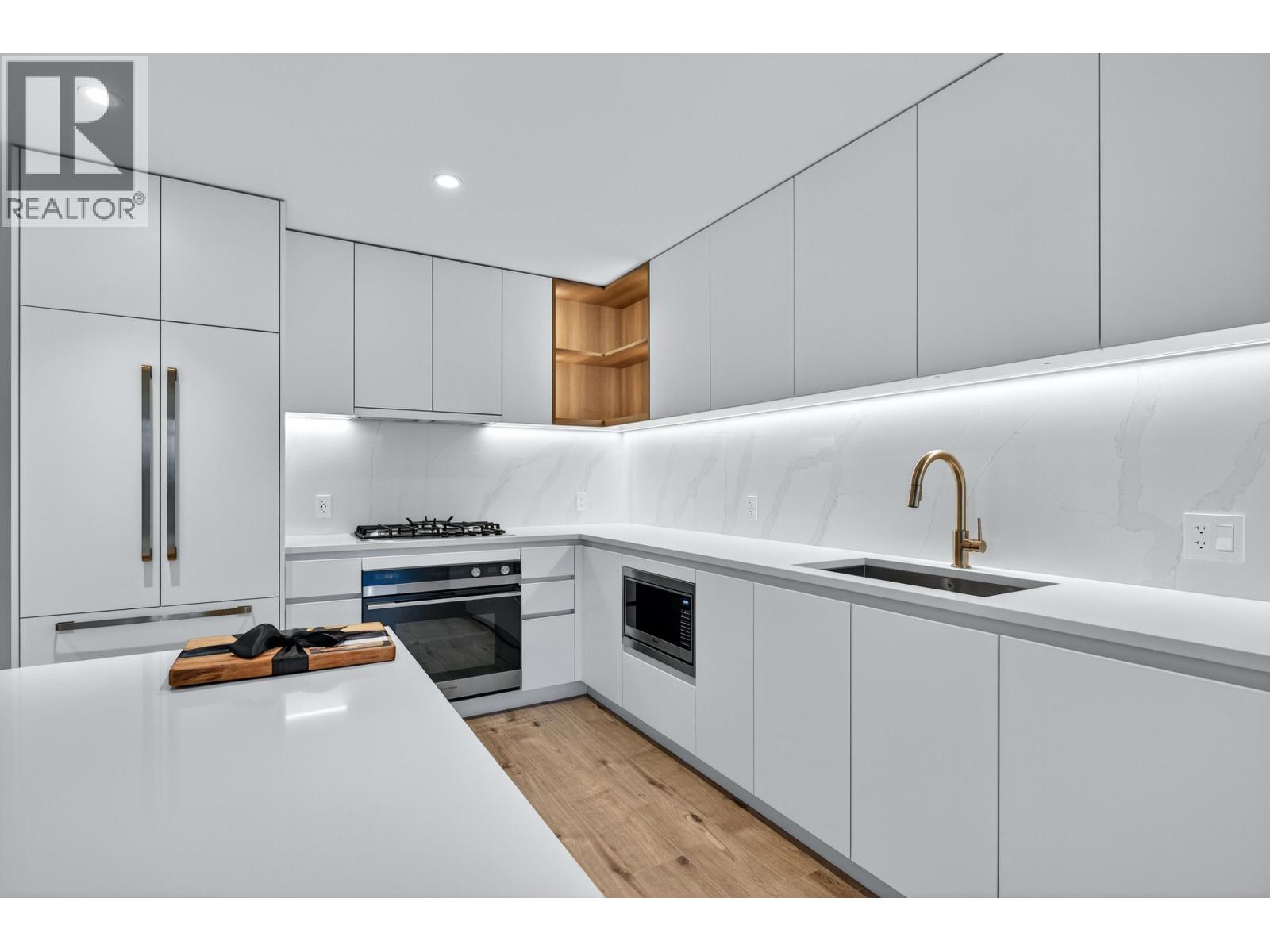 2101 720 Farrow Street, Coquitlam, British Columbia  V3J 3S5 - Photo 19 - R3063835