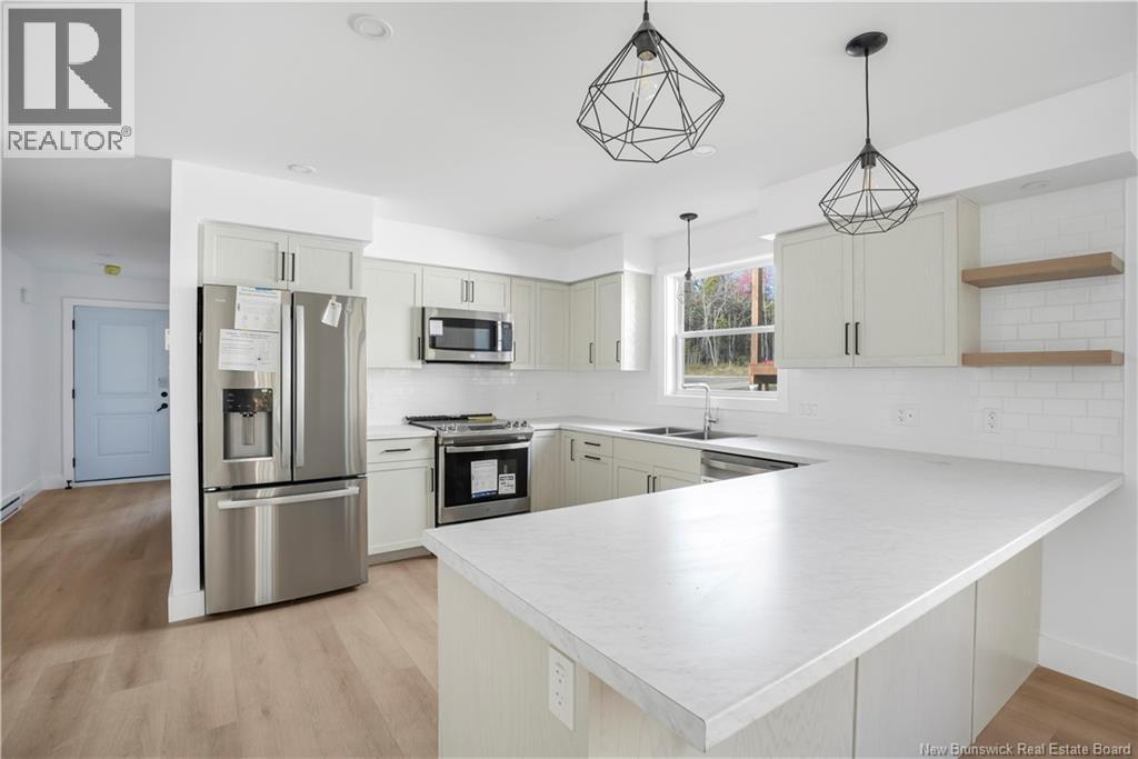 12 Terry Fox Drive, Oromocto, New Brunswick  E2V 0P6 - Photo 10 - NB127721