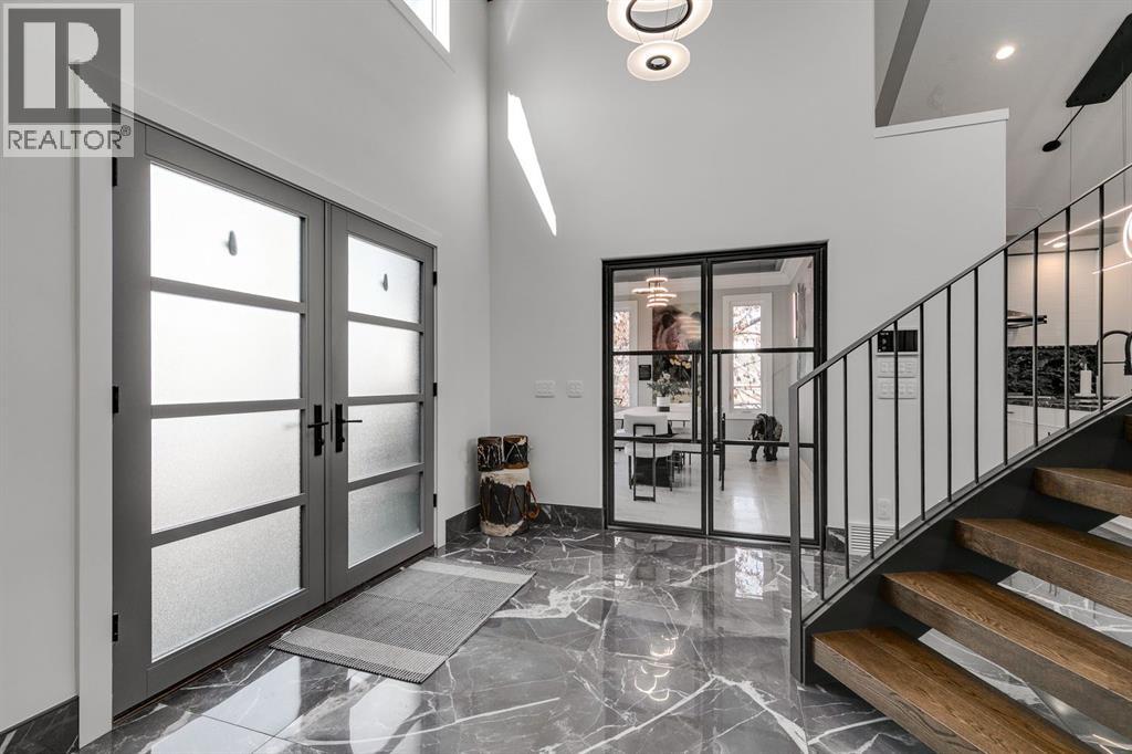 50 Signature Heights Sw, Calgary, Alberta  T3H 3C1 - Photo 5 - A2264415