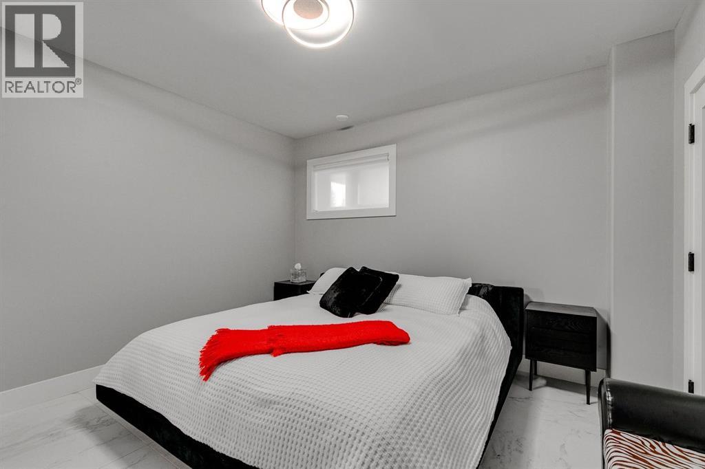 50 Signature Heights Sw, Calgary, Alberta  T3H 3C1 - Photo 44 - A2264415