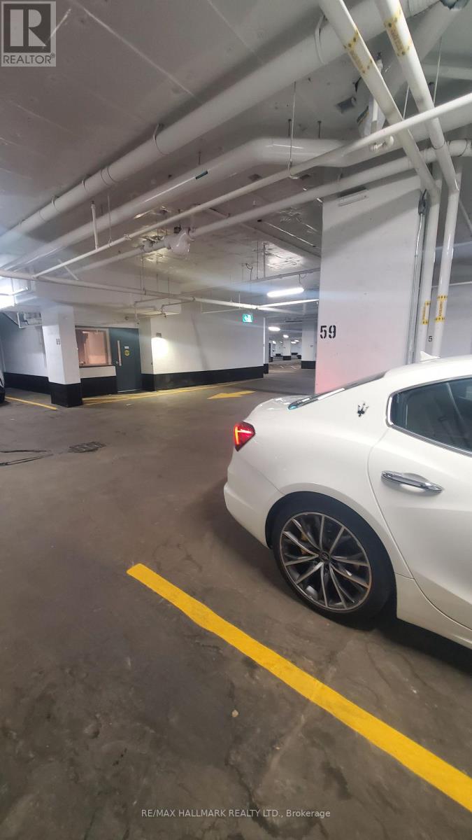 808 - 2485 Eglinton Avenue W, Mississauga, Ontario  L5M 2T1 - Photo 3 - W12459277