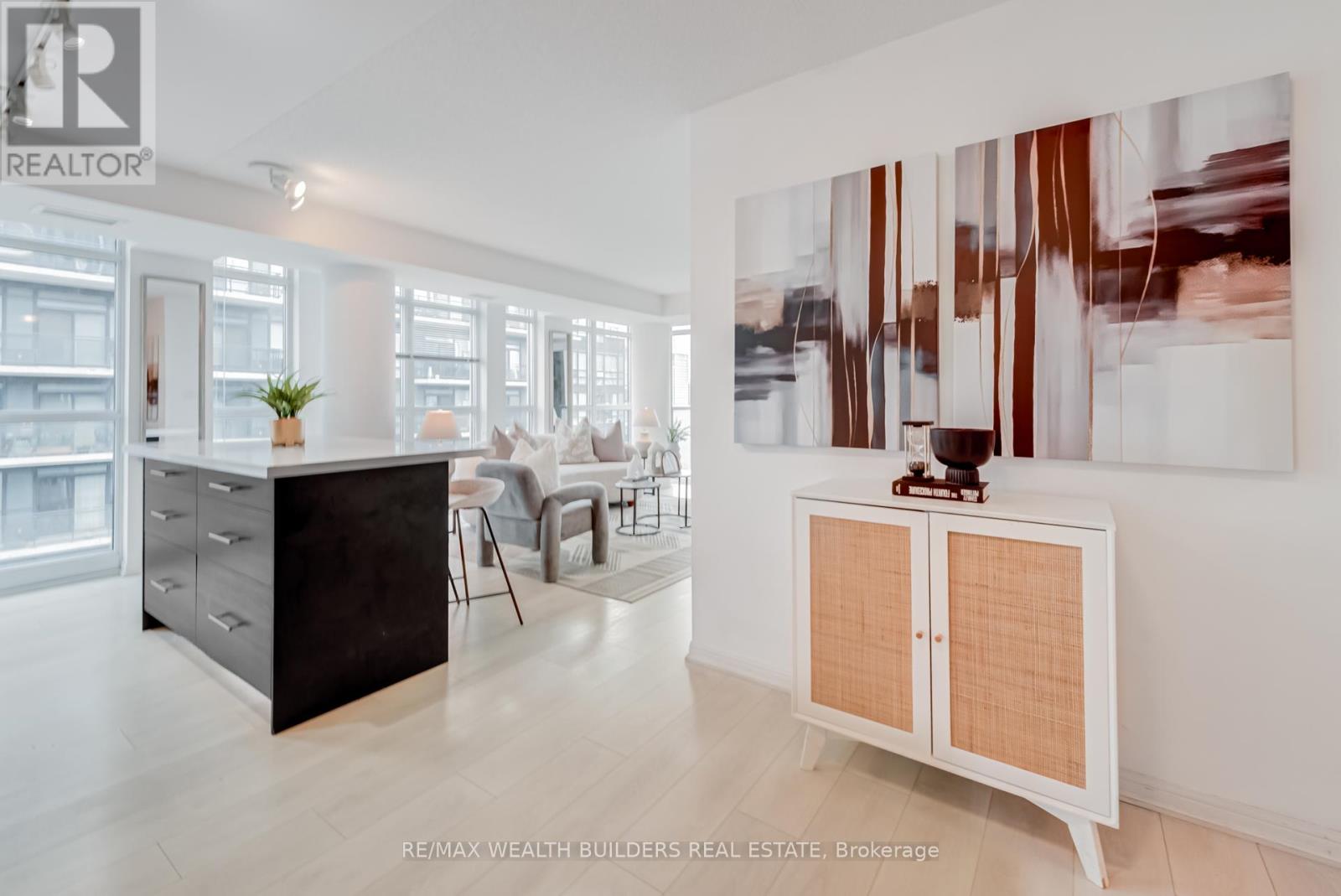 2322 - 400 Adelaide Street E, Toronto (Moss Park), Ontario  M5A 4S3 - Photo 10 - C12499898