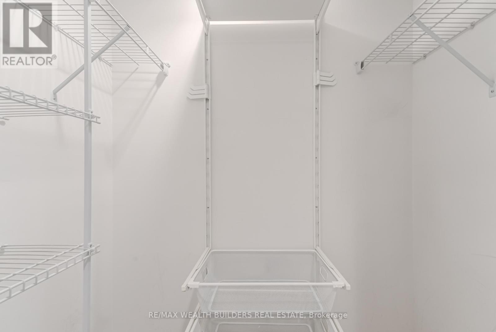 2322 - 400 Adelaide Street E, Toronto (Moss Park), Ontario  M5A 4S3 - Photo 20 - C12499898