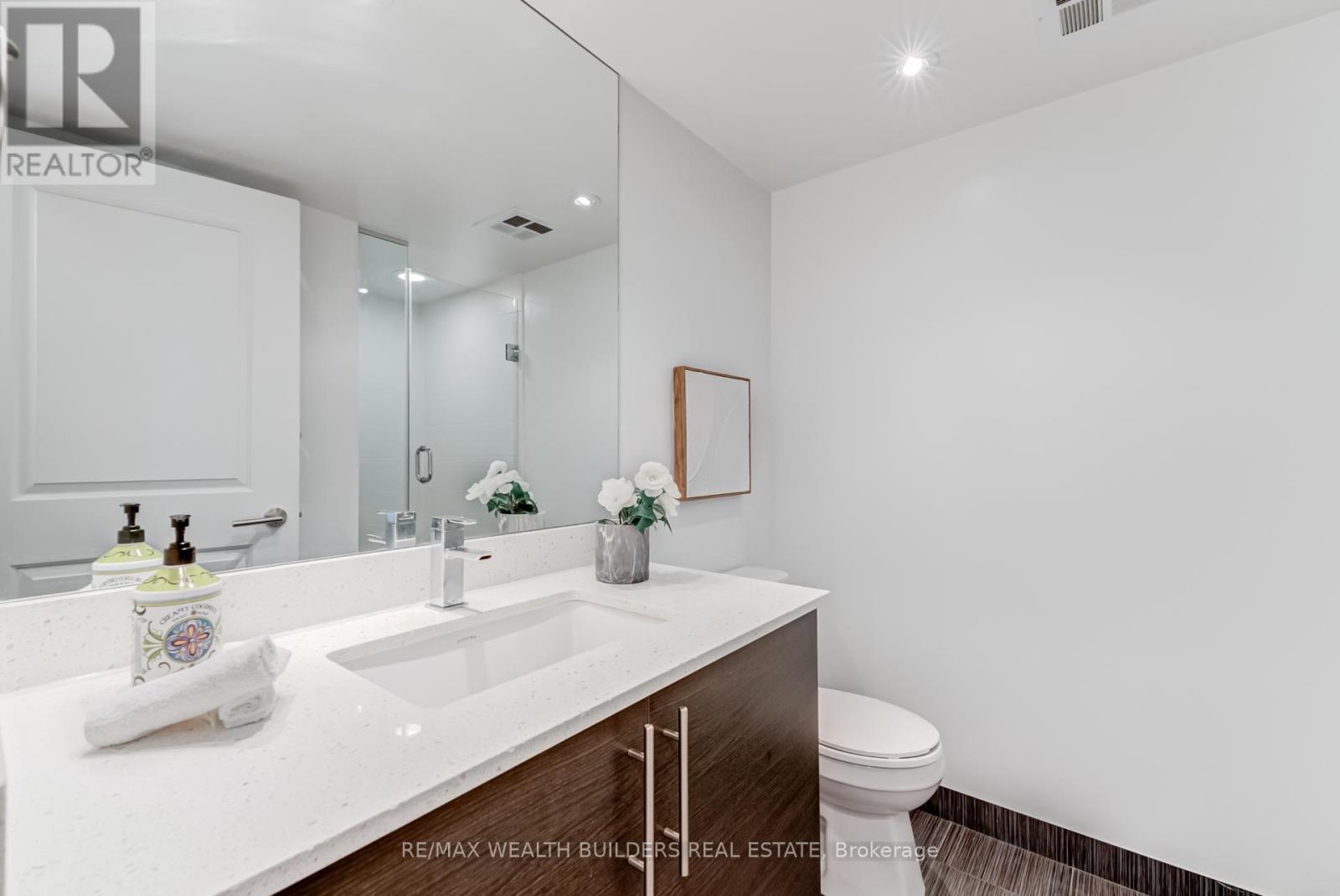 2322 - 400 Adelaide Street E, Toronto (Moss Park), Ontario  M5A 4S3 - Photo 27 - C12499898