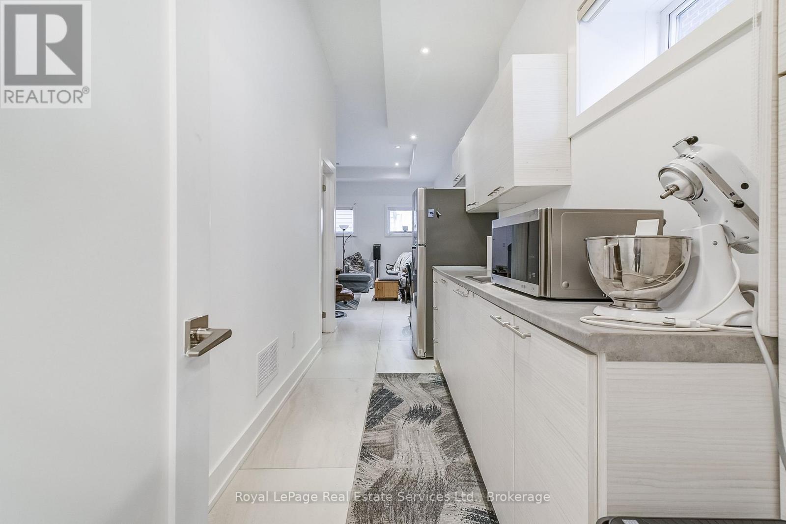 176 Leyton Avenue, Toronto, Ontario  M1L 3V6 - Photo 28 - E12499940