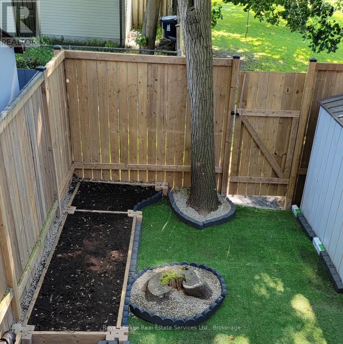 176 Leyton Avenue, Toronto, Ontario  M1L 3V6 - Photo 34 - E12499940