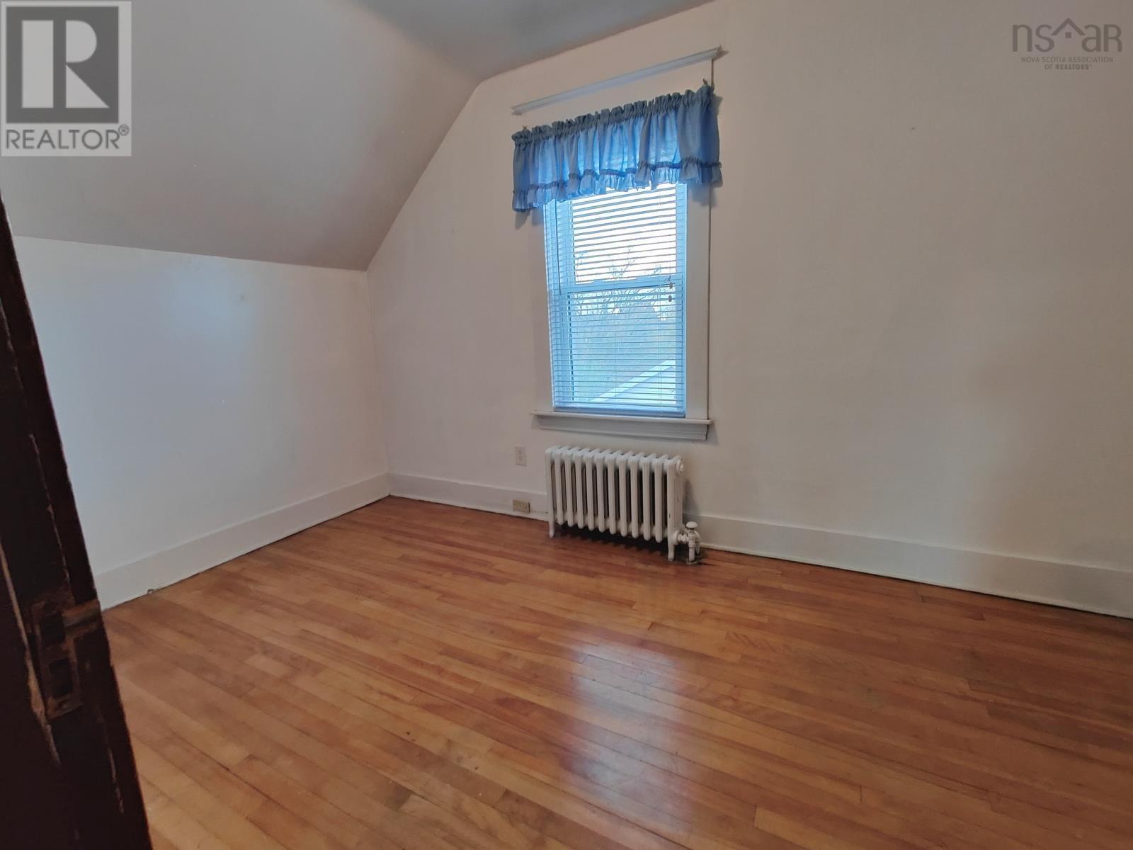 32 Mercer Street, Sydney, Nova Scotia  B1N 2X7 - Photo 26 - 202527061