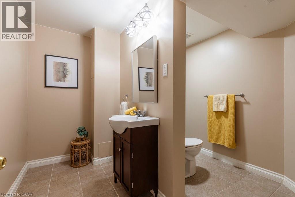 130 Southbrook Drive Unit# 35, Binbrook, Ontario  L0R 1C0 - Photo 39 - 40772399