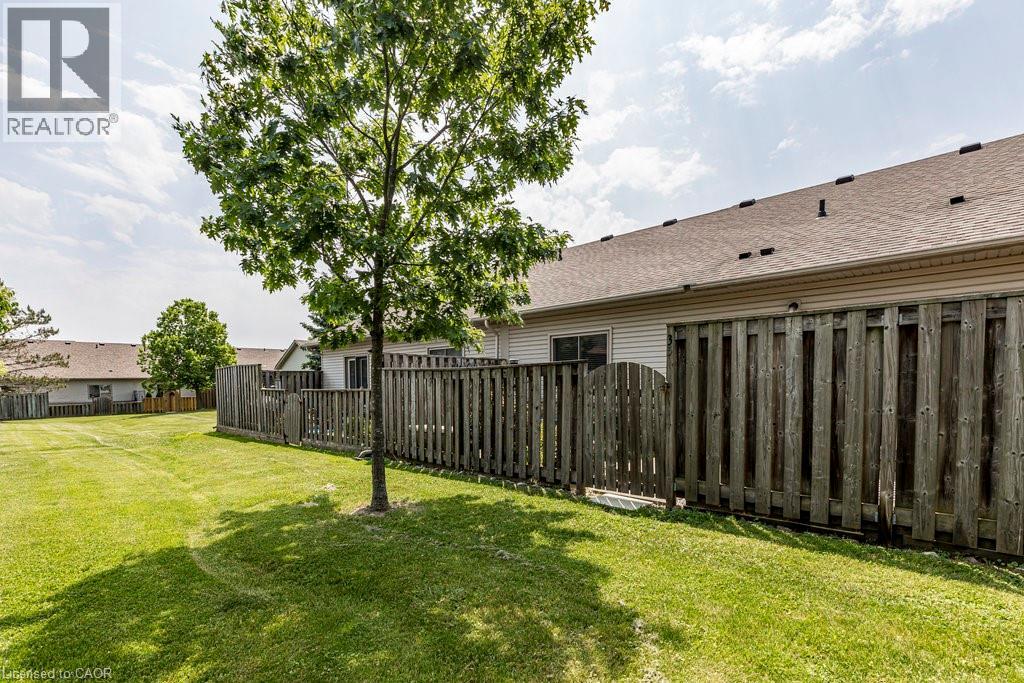 130 Southbrook Drive Unit# 35, Binbrook, Ontario  L0R 1C0 - Photo 49 - 40772399