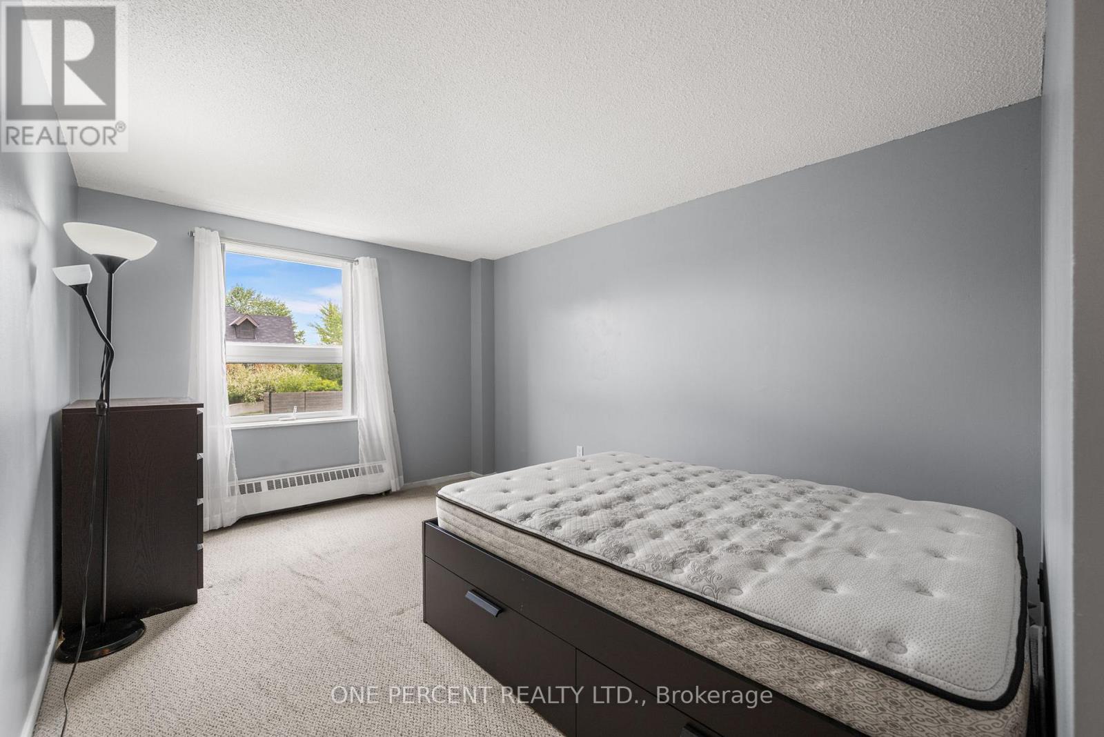 201 - 373 Laurier Avenue E, Ottawa, Ontario  K1N 8X6 - Photo 17 - X12499996